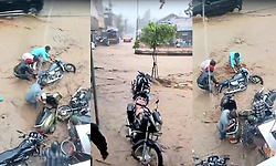 ಬೈಲಹೊಂಗಲ ಮಳೆ ಅವಾಂತರ; ಪ್ರಮುಖ ರಸ್ತೆಗಳು ಜಲಾವೃತ, ನೀರಿನಲ್ಲಿ ತೇಲಿ ಹೋದ ವಾಹನ