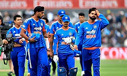 INDvsENG: ಚಾಂಪಿಯನ್‌ ಭಾರತಕ್ಕೆ ಹೀನಾಯ ಸೋಲು