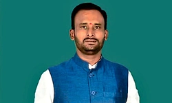 ಕೂಡಲ ಸ್ವಾಮೀಜಿ ಚಿಲ್ಲರೆ ಬುದ್ಧಿ ಬಿಡಲಿ: ಸಚಿವ ಕಾಶಪ್ಪನವರ