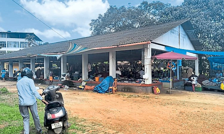 ಅಳದಂಗಡಿ ಸಂತೆ ಈಗ ಮೊದಲಿನಂತಿಲ್ಲ