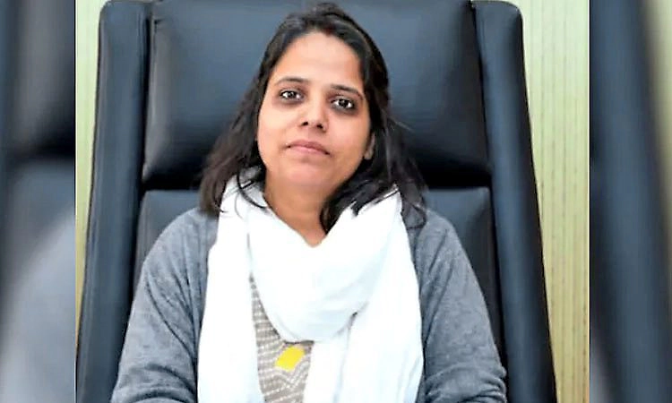 ಅಧಿಕಾರಕ್ಕೇರಿದ 50 ದಿನಕ್ಕೆ ವರ್ಗಾವಣೆ: ವರ್ಷದಲ್ಲಿ 4 ಬಾರಿ ವರ್ಗಾವಣೆಗೊಂಡ IAS ಅಧಿಕಾರಿ