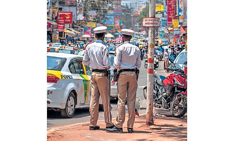 40 ಲಕ್ಷ ರೂ. ದಂಡ ಸಂಗ್ರಹ ಬಾಕಿ; ಸಂಚಾರ ನಿಯಮ ಉಲ್ಲಂಘನೆ ಪ್ರಕರಣ