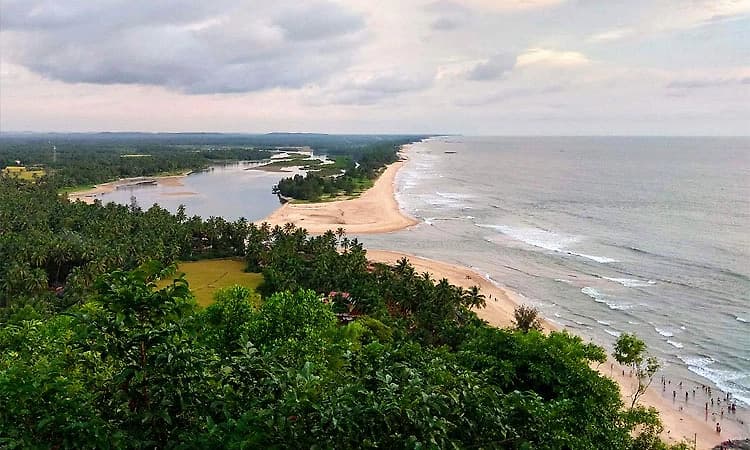 Visakhapatnam and Mangaluru compete for cable landing station and data hub