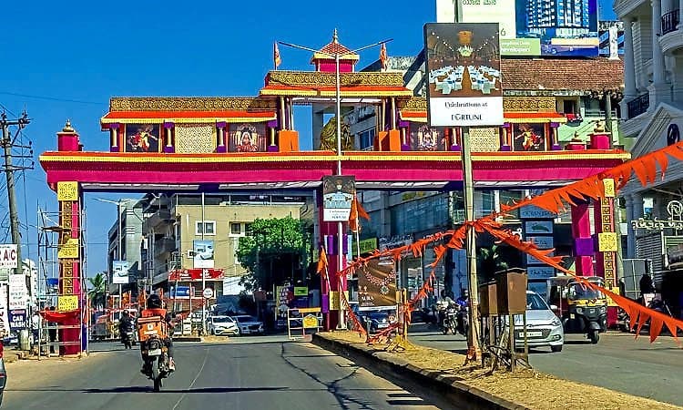 ಶೀರೂರು ಶ್ರೀಗಳ ಪುರಪ್ರವೇಶಕ್ಕೆ ಉಡುಪಿ ಸಜ್ಜು:ಕಡಿಯಾಳಿ to ಕೃಷ್ಣ ಮಠ: ಅದ್ದೂರಿ ಮೆರವಣಿಗೆ