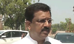 ಟ್ರಂಪ್ ನಮ್ಮ ಬಾಸ್ ಆಗುವ ಸ್ಥಿತಿ ಏಕೆ ಉದ್ಭವಿಸಿತು?: ಸಂಸದ ಡಾ.ನಾಸೀರ್ ಹುಸೇನ್