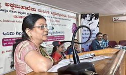 Vijayapura: ದೇವದಾಸಿಯರ ಮಕ್ಕಳಿಗೆ ಉಚಿತ ಶಿಕ್ಷಣ: ಮಹಿಳಾ ವಿವಿ ಕುಲಪತಿ ಘೋಷಣೆ