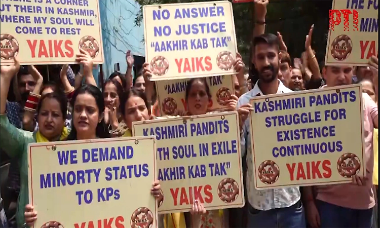Jammu: Kashmiri Pandits protest; seek rehabilitation policy, fresh job package