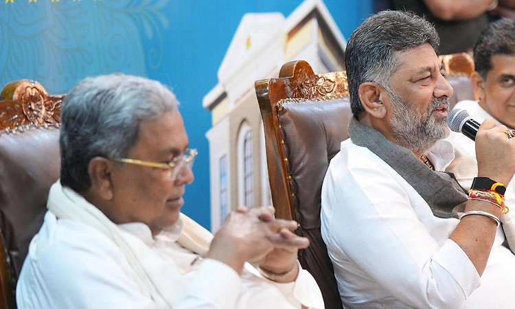 ರಾಜ್ಯದಲ್ಲಿ ಎಸ್ಐಆರ್‌ ತಕ್ಷಣ ಸ್ಥಗಿತಕ್ಕೆ ಸಿಎಂ ಸಭೆಯಲ್ಲಿ ಮುಖಂಡರ ಪಟ್ಟು