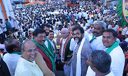 ಚಿತ್ರದುರ್ಗದಲ್ಲಿ  ಬಿ.ಎಸ್‌.ಯಡಿಯೂರಪ್ಪಗೆ ದಸರೆ ರೀತಿ ಸ್ವಾಗತ!