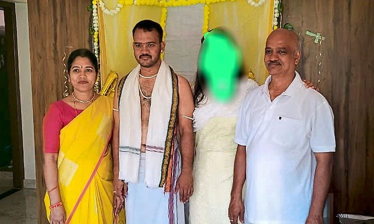 Mandya: ಪತ್ನಿ, ಮಗನನ್ನು ಉಸಿರುಗಟ್ಟಿಸಿ ಸಾಯಿಸಿ ಗಂಡನೂ ನೇಣಿಗೆ ಶರಣು!