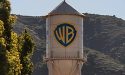 Paramount goes hostile in bid for Warner Bros., challenging USD 72 billion bid by Netflix