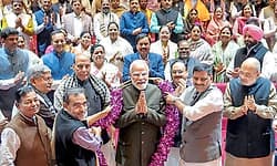 ನಿಯಮಗಳು ಜನರಿಗೆ ಹೊರೆ ಆಗ್ಬಾರ್ದು: ಮೋದಿ