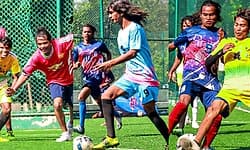 Jamshedpur: ತೃತೀಯ ಲಿಂಗಿಗಳ ಫುಟ್‌ಬಾಲ್‌ ಲೀಗ್‌