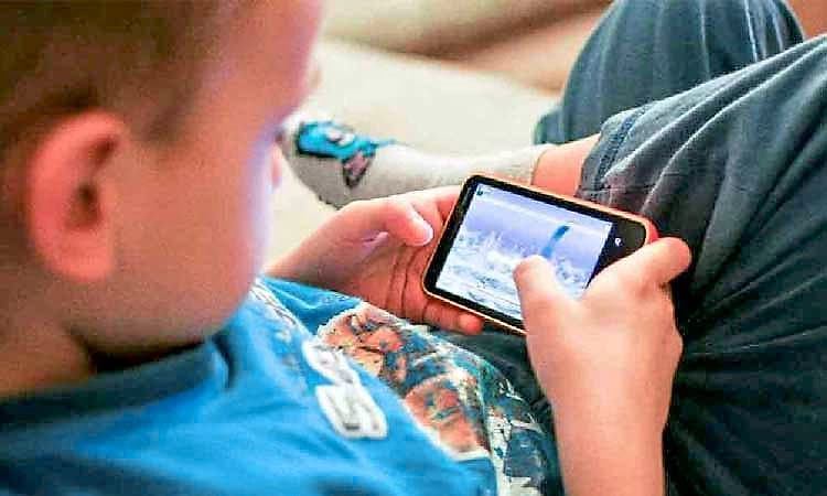 ಮಕ್ಕಳ ಮೊಬೈಲ್‌ ಗೀಳಿಗೆ ತಡೆ: ಬೇಕಿದೆ ತಂತ್ರಜ್ಞಾನಾಧರಿತ ಪರಿಹಾರ