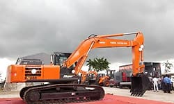 ಬಂಟ್ವಾಳ ಪುರಸಭೆ: 3 ವರ್ಷದಿಂದ ಬಳಕೆ ಆಗದ ಸರಕಾರಿ ಹಿಟಾಚಿ!