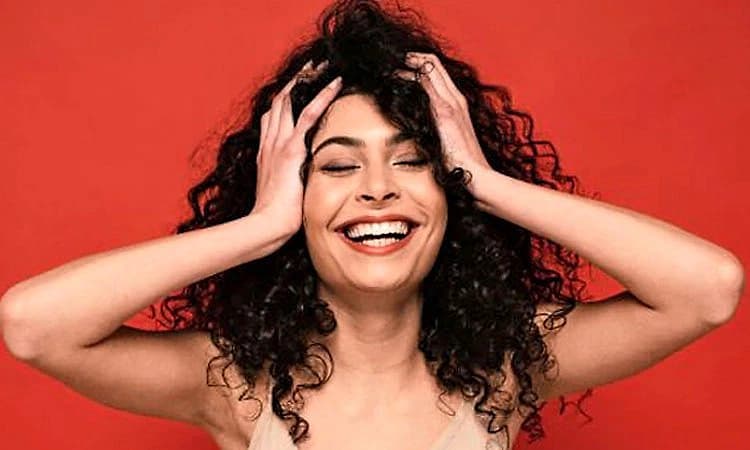 Curly girl: ಒರಟಾದ ಕೂದಲು ಶಾಪವಲ್ಲ, ಹೀಗೆ ಕಾಳಜಿ ಮಾಡಿ ನೋಡಿ