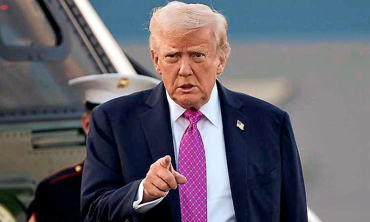 ಬಲವಂತದಿಂದ ಗ್ರೀನ್‌ಲ್ಯಾಂಡ್‌ ವಶಕ್ಕೂ ಸಿದ್ದ: ಟ್ರಂಪ್ ಎಚ್ಚರಿಕೆ