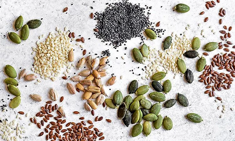 Seeds: ನೈಸರ್ಗಿಕವಾಗಿ ಕೆಟ್ಟ ಕೊಲೆಸ್ಟ್ರಾಲ್ ಕಡಿಮೆ ಮಾಡಲು ಸೇವಿಸಬೇಕಾದ 5 ಬಗೆಯ ಬೀಜಗಳಿವು