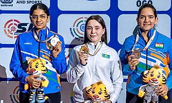 Asian Shooting: ಆಕೃತಿ ದಹಿಯಾಗೆ ಬೆಳ್ಳಿ