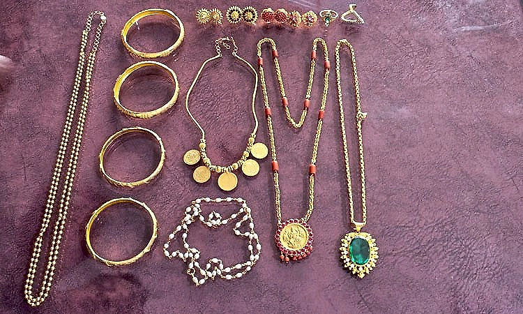 Man arrested for stealing gold jewellery from bus passenger in Bantwal