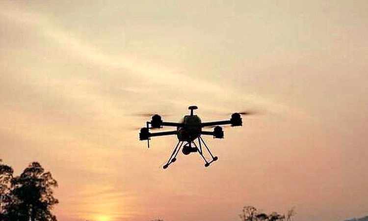 JK: ಸಾಂಬಾ ಜಿಲ್ಲೆಯ ಗಡಿ ಭಾಗದಲ್ಲಿ ಪಾಕ್ ಡ್ರೋನ್ ; ಭದ್ರತಾ ಪಡೆಗಳಿಂದ ತೀವ್ರ ಶೋಧ