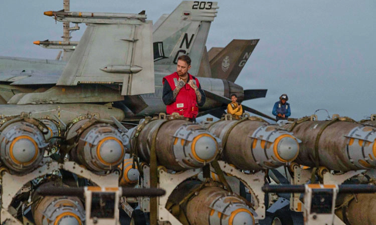 Isreal War: ಇರಾನ್‌ ವಿರುದ್ಧದ ದಾಳಿಗೆ ಅಮೆರಿಕ ಈವರೆಗೆ ಖರ್ಚು ಮಾಡಿದ ಹಣವೆಷ್ಟು?