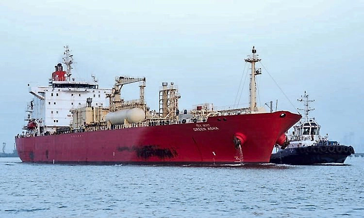 Mumbai: Indian LPG tanker ‘Green Asha’ reaches JNPA after crossing Strait of Hormuz