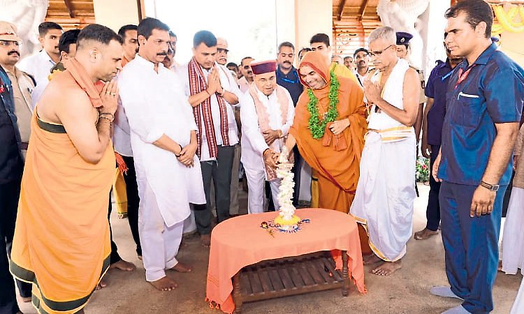 ಕ್ಷೇತ್ರ ಸಂಸ್ಕೃತಿ, ದೇಶಪ್ರೇಮ ಪ್ರೇರೇಪಿಸಲಿ: ರಾಜ್ಯಪಾಲ ಗೆಹಲೋಟ್‌      