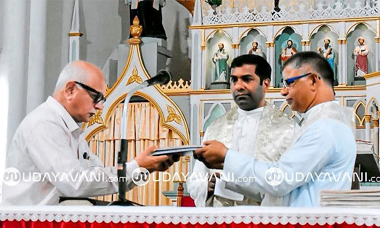 ಶಿರ್ವ ಆರೋಗ್ಯ ಮಾತಾ ದೇವಾಲಯ; ಧರ್ಮಗುರುಗಳಾಗಿ ರೆ|ಫಾ| ಚಾರ್ಲ್ಸ್ ಮೆನೇಜಸ್ ಅಧಿಕಾರ ಸ್ವೀಕಾರ