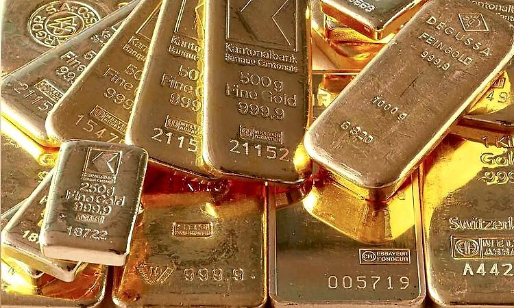 ಚಿನ್ನದ ದರ ಒಂದೇ ದಿನ ರೂ.4300, ಬೆಳ್ಳಿ ದರ ಕೆ.ಜಿ.ಗೆ ರೂ.10000 ಕುಸಿತ