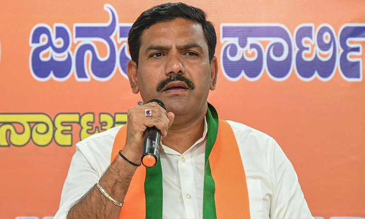 ಬಿಜೆಪಿಯ ದೊಡ್ಡ ತಂಡ ನನ್ನ ವಿರುದ್ಧವಿಲ್ಲ: ವಿಜಯೇಂದ್ರ