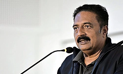 4 ರಾಜ್ಯಗಳಲ್ಲಿ ವೋಟರ್‌ ಐಡಿ ಆರೋಪ: ಪ್ರಕಾಶ್‌ರಾಜ್‌ಗೆ ಜಾಮೀನು