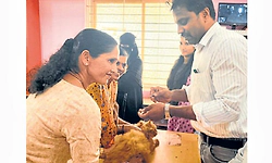 10 ಸಾವಿರ ಜಾನುವಾರುಗಳಿಗೆ ಒಬ್ಬ ವೈದ್ಯರು!