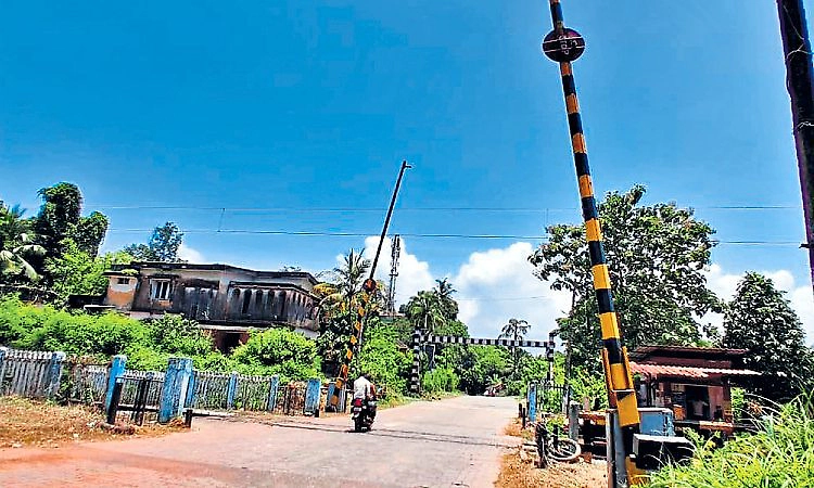 ಹಳೆಯಂಗಡಿ ರೈಲ್ವೇ ಕ್ರಾಸಿಂಗ್‌ಗೆ ಫ್ಲೈ ಓವರ್‌