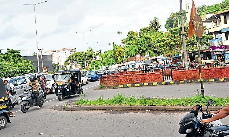 ಅವೈಜ್ಞಾನಿಕ ಪಡೀಲ್‌ ಜಂಕ್ಷನ್‌: ಭಾರೀ ಟೆನ್ಶನ್‌