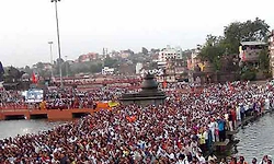 ನಾಸಿಕ್‌ ಕುಂಭಮೇಳಕ್ಕೆ 1,800 ಕೋಟಿ ರೂ. ಮಂಜೂರು: ಹಣ ಬಳಕೆಗೆ ಕಟ್ಟುನಿಟ್ಟಿನ ನಿಯಮ