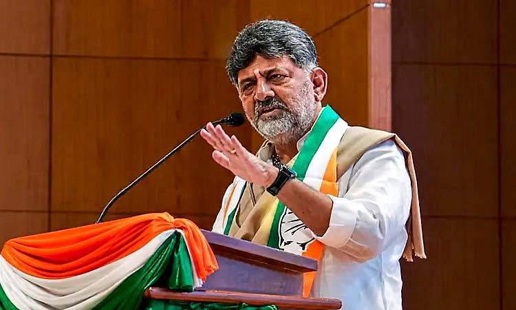 ʼವಂದೇ ಮಾತರಂʼ ಎರಡು ಚರಣ ಹಾಡಿದರೆ ಸಾಕು ಎಂದು ರಾಜ್ಯದ ಸರ್ಕಾರದ ಆದೇಶ