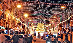 ಮಂಗಳೂರು ದಸರಾ ಮಹೋತ್ಸವ: ಸಂಚಾರ ದಟ್ಟಣೆ ಹಿನ್ನೆಲೆ ಪರ್ಯಾಯ ಮಾರ್ಗ ಬಳಸಲು ಸೂಚನೆ
