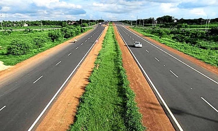 Udupi ರಾ.ಹೆ 169ಎ ರಸ್ತೆ ಕಾಂಕ್ರೀಟಿಕರಣ ಕಾಮಗಾರಿ: ವಾಹನ ಸಂಚಾರಕ್ಕೆ ಪರ್ಯಾಯ ವ್ಯವಸ್ಥೆ