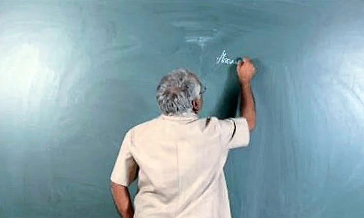 ಅತಿಥಿ ಉಪನ್ಯಾಸಕರಿಗೆ ಕೆಲಸ ಕೊಡಿ ಇಲ್ಲವೇ ದಯಾಮರಣ ಕೊಡಿ: ಸಂಘ