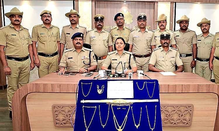 Gold ornaments worth Rs 51 lakh recovered; police arrest members of ‘band baja’ gang in Davangere
