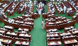 ಸಚಿವರಿಲ್ಲದೆ ಸದನ ಖಾಲಿ, ಅಧಿಕಾರಿಗಳೂ ಗೈರು: ಬಿಜೆಪಿ ಆಕ್ಷೇಪ