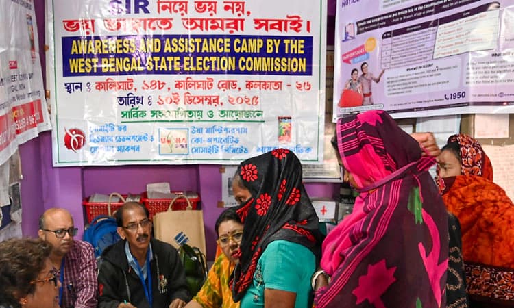 SIR; ಕೋಲ್ಕತಾದ ರೆಡ್ ಲೈಟ್ ಪ್ರದೇಶಗಳಲ್ಲಿ ಲೈಂಗಿಕ ಕಾರ್ಯಕರ್ತೆಯರಿಗಾಗಿ ಶಿಬಿರ