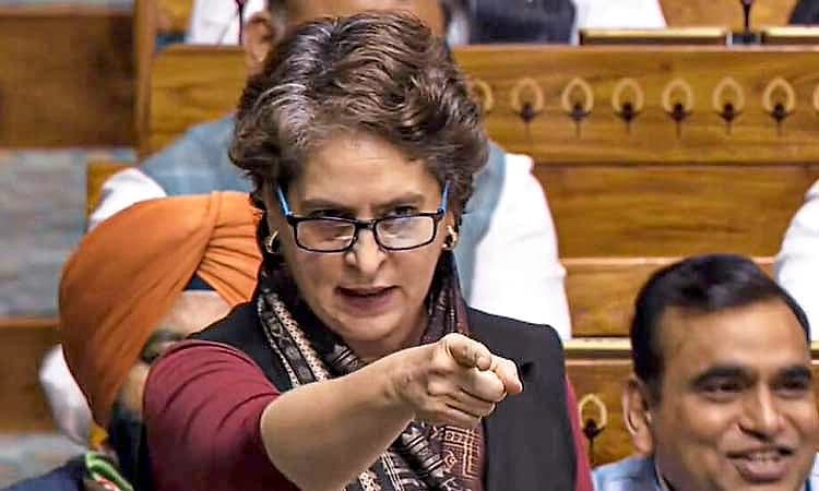 ಮೋದಿ ತಮ್ಮ ಕೆಲಸದ ಅರ್ಧ ಭಾಗ ವಿದೇಶದಲ್ಲಿ ಕಳೆಯುತ್ತಾರೆ: ಪ್ರಿಯಾಂಕಾ