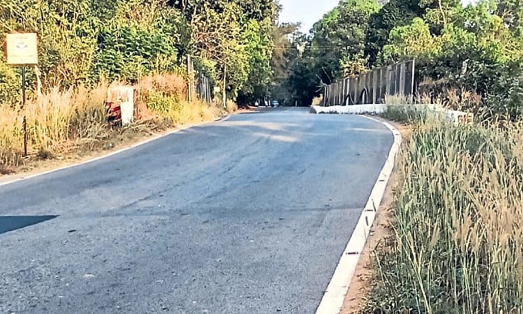 Kattebelthur: ರೈಲ್ವೆ ಸೇತುವೆ ತಿರುವು ಸರಿಪಡಿಸಿ