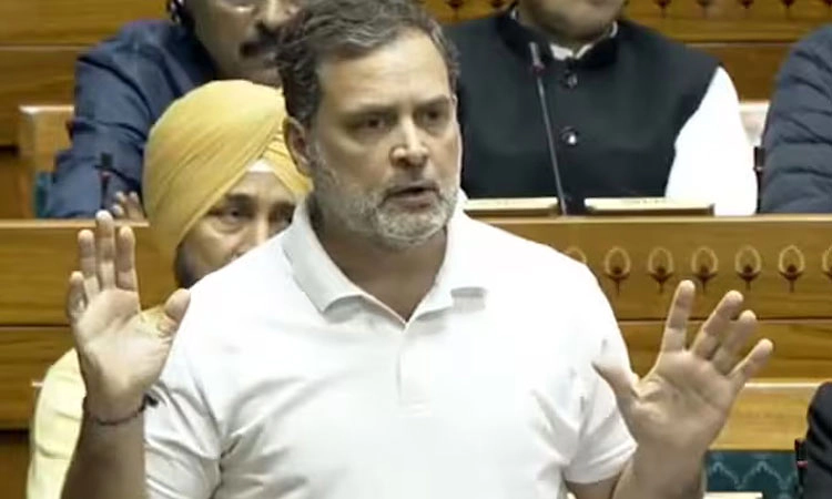 ಭಾರತ ಮಾತೆಯನ್ನೇ ಮಾರಲು ನಾಚಿಕೆಯಾಗುವುದಿಲ್ಲವೇ?:ಸಂಸತ್ ನಲ್ಲಿ ರಾಹುಲ್ ತೀವ್ರ ವಾಗ್ದಾಳಿ