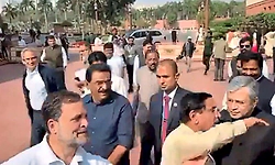 ಮಾಧ್ಯಮಗಳೊಂದಿಗೆ ಜೋಶಿ, ವೈಷ್ಣವ್‌ ಮಾತು: ರಾಹುಲ್‌ ಮಧ್ಯಪ್ರವೇಶ   