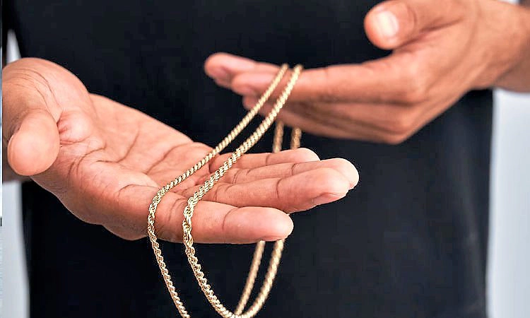 Belthangady: ಚಿನ್ನ ತೊಳೆಯುವ ನಾಟಕ! ರಾಸಾಯನಿಕದಲ್ಲಿ ಚಿನ್ನ ಕರಗಿಸಿದ ಆರೋಪಿ