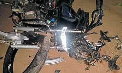 Gundlupete: ಕಾರು-ಬೈಕ್ ಮುಖಾಮುಖಿ ಡಿಕ್ಕಿ: ಇಬ್ಬರು ಸಾವು