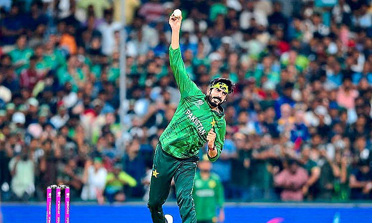 T20 World Cup: ಪಾಕಿಸ್ತಾನದ ಸ್ಪಿನ್ನರ್‌ ಉಸ್ಮಾನ್ ಬೌಲಿಂಗ್‌ ಶೈಲಿಗೆ ಟೀವ್ರ ಟೀಕೆ 